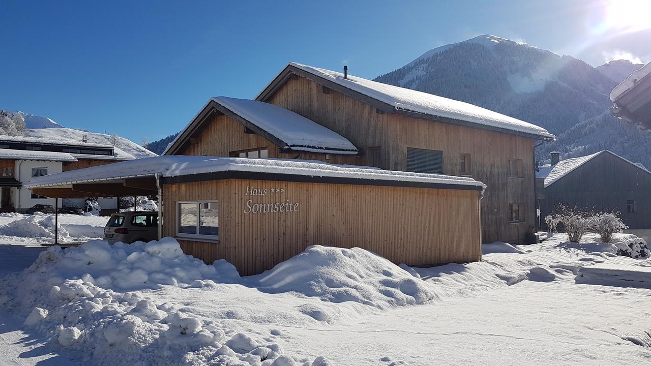 Haus Sonnseite Hotell Au (Vorarlberg) Exteriör bild